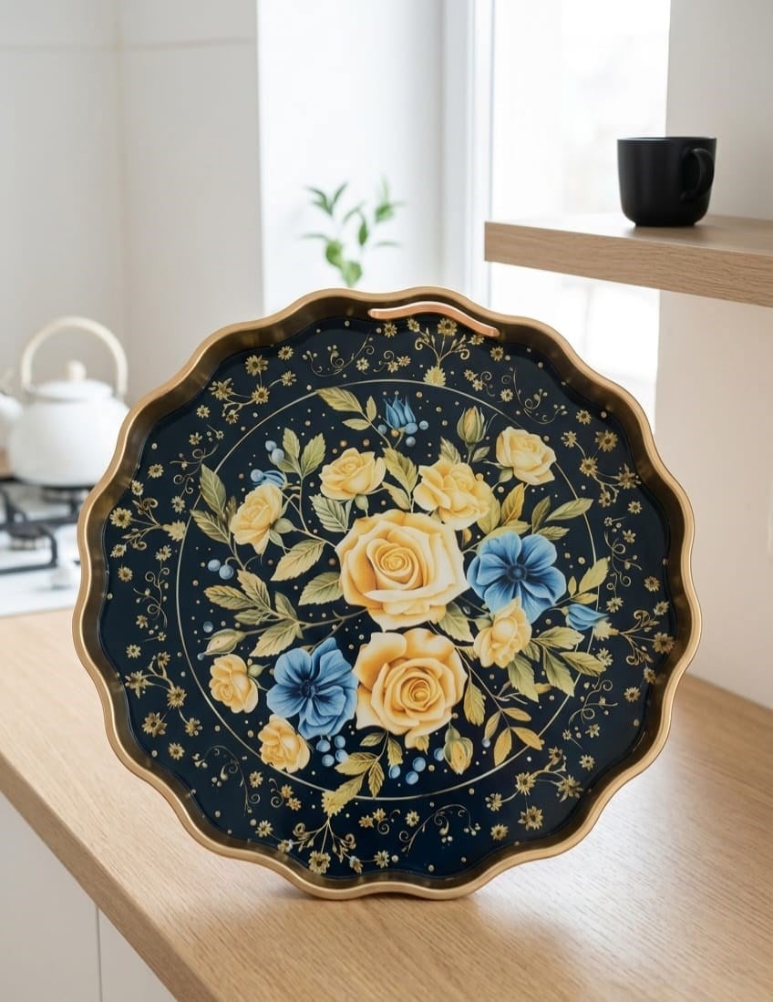 Dalgalı Kenarlı Yuvarlak Gold Tepsi 38.5 cm Siyah Zemin Çiçekli