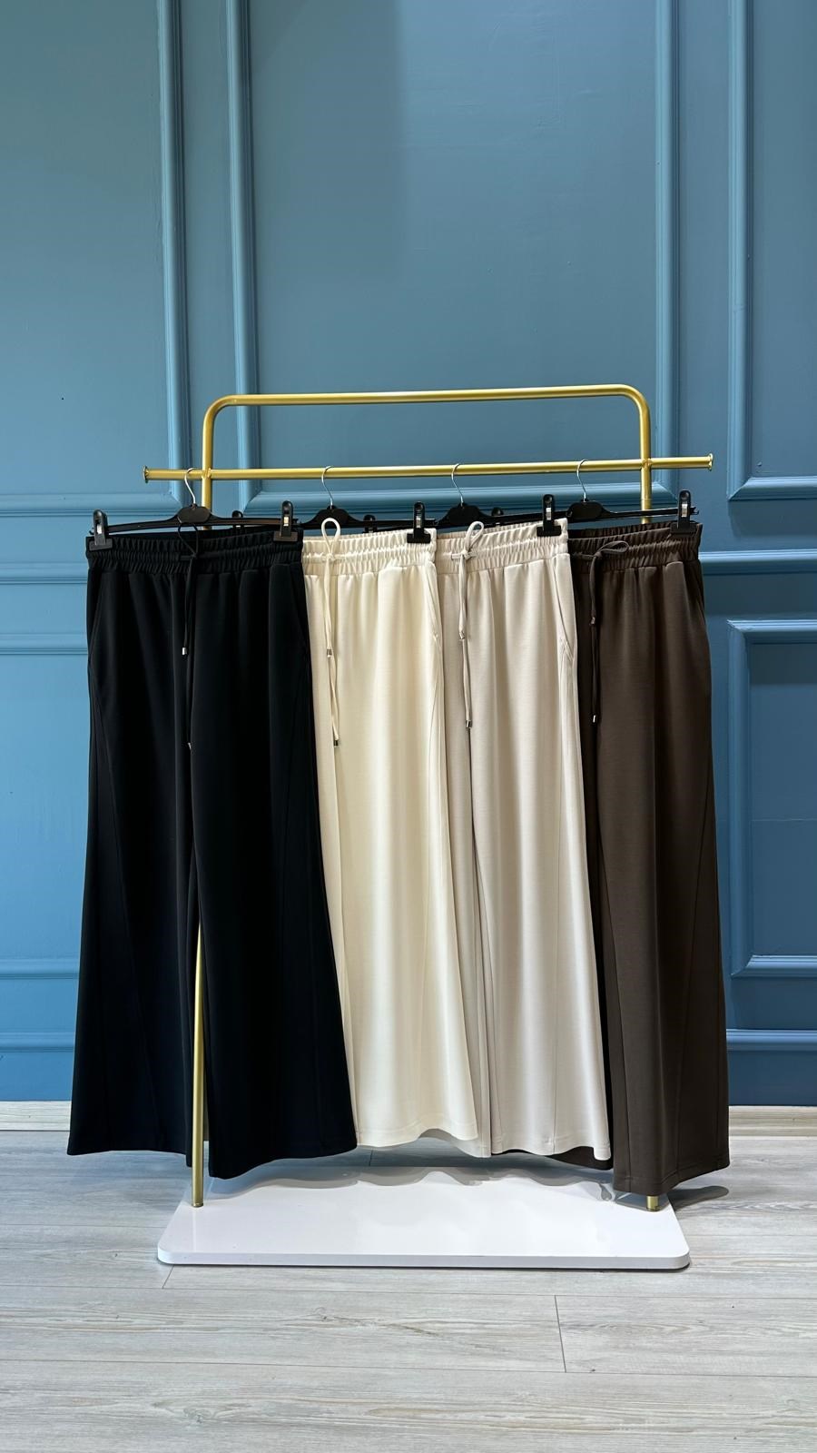 SENTEZ Yanı Nervürlü Geniş Paça Bambu Pantolon