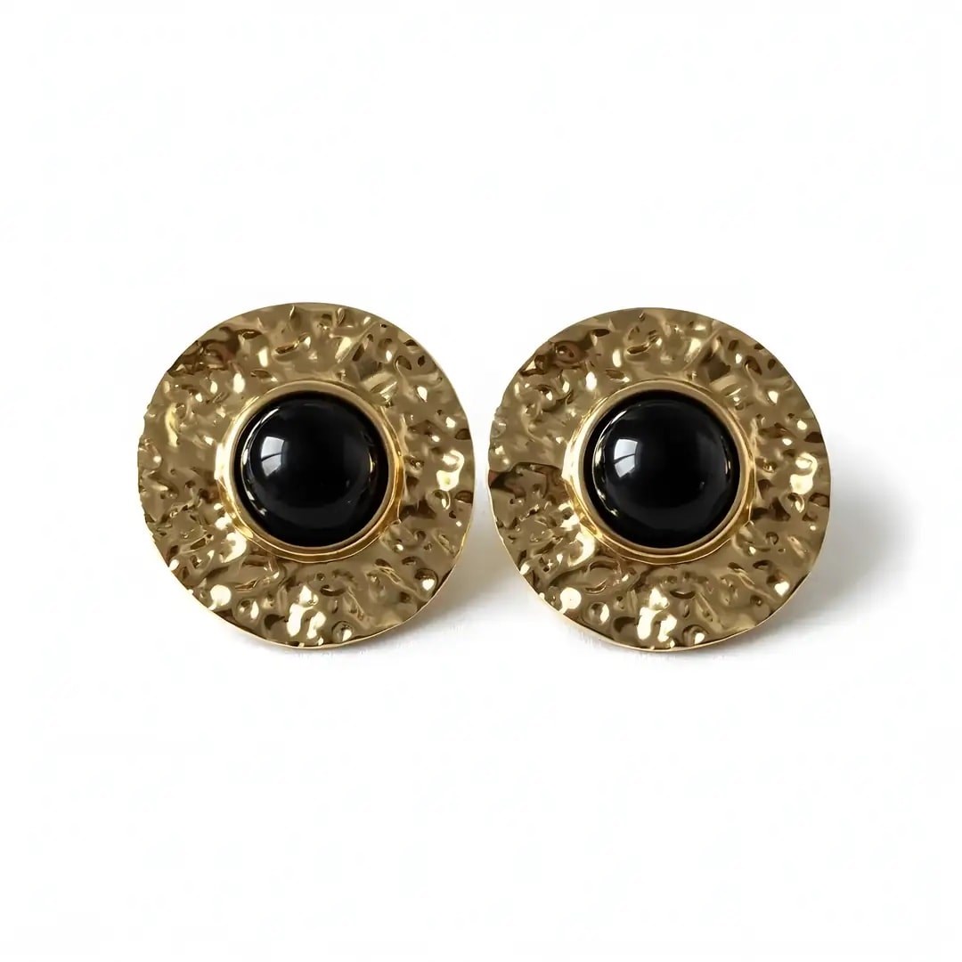 Siyah Taşlı Gold Vintage Küpe