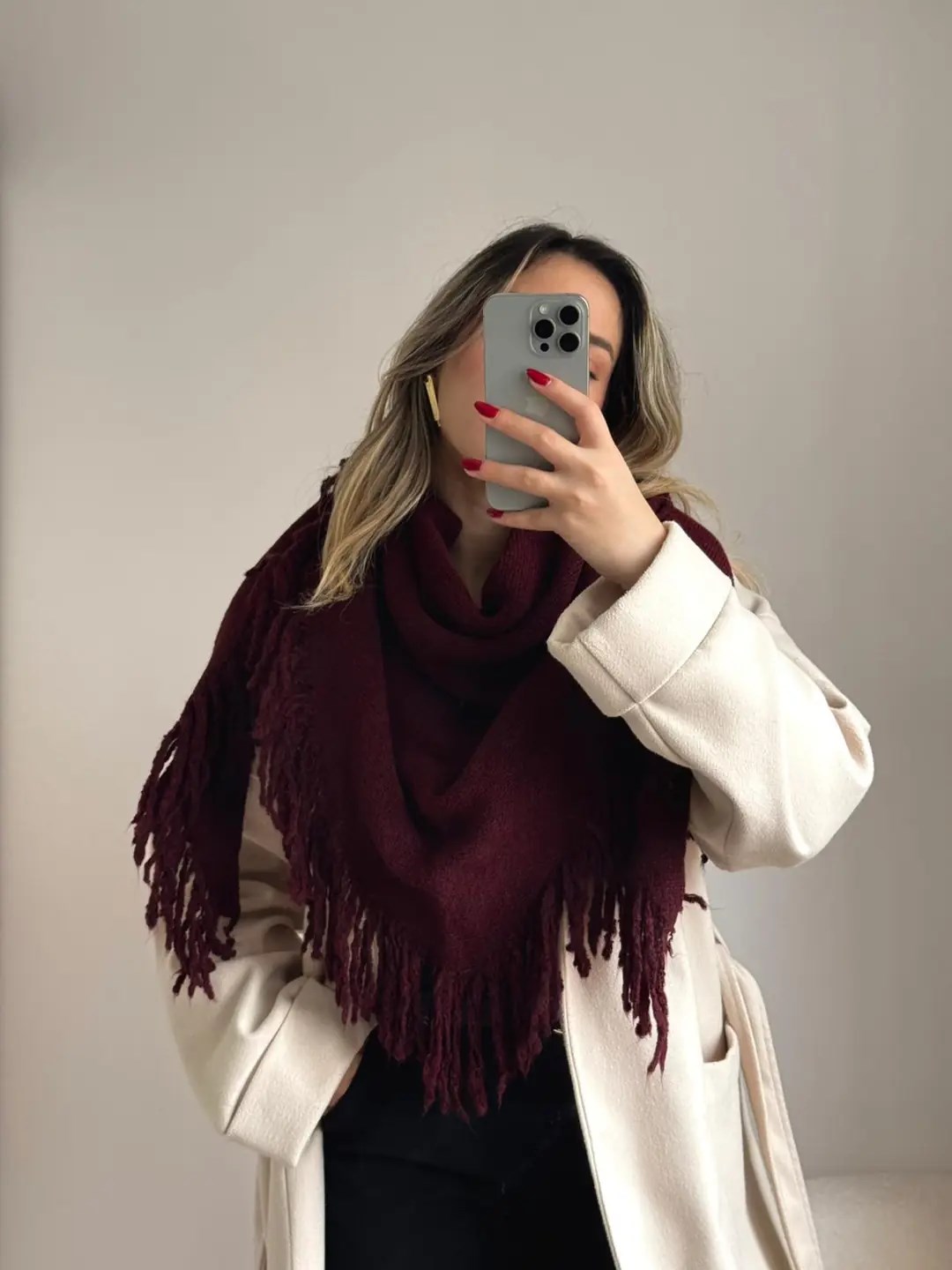 Üçgen Püsküllü Triko Şal Kahverengi
