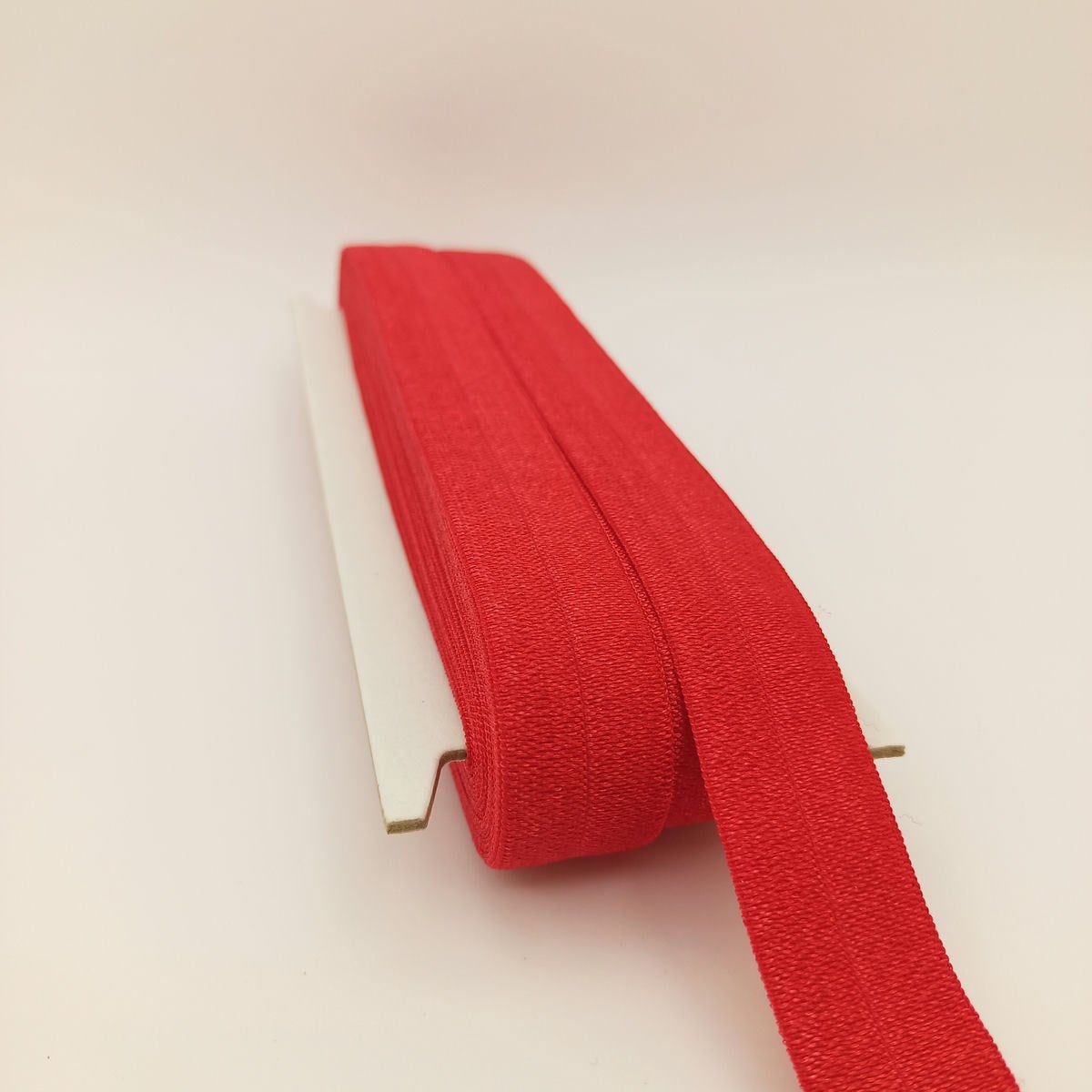 043 Kırmızı Katlanır Biye Lastik 020 Mm 20 Mt