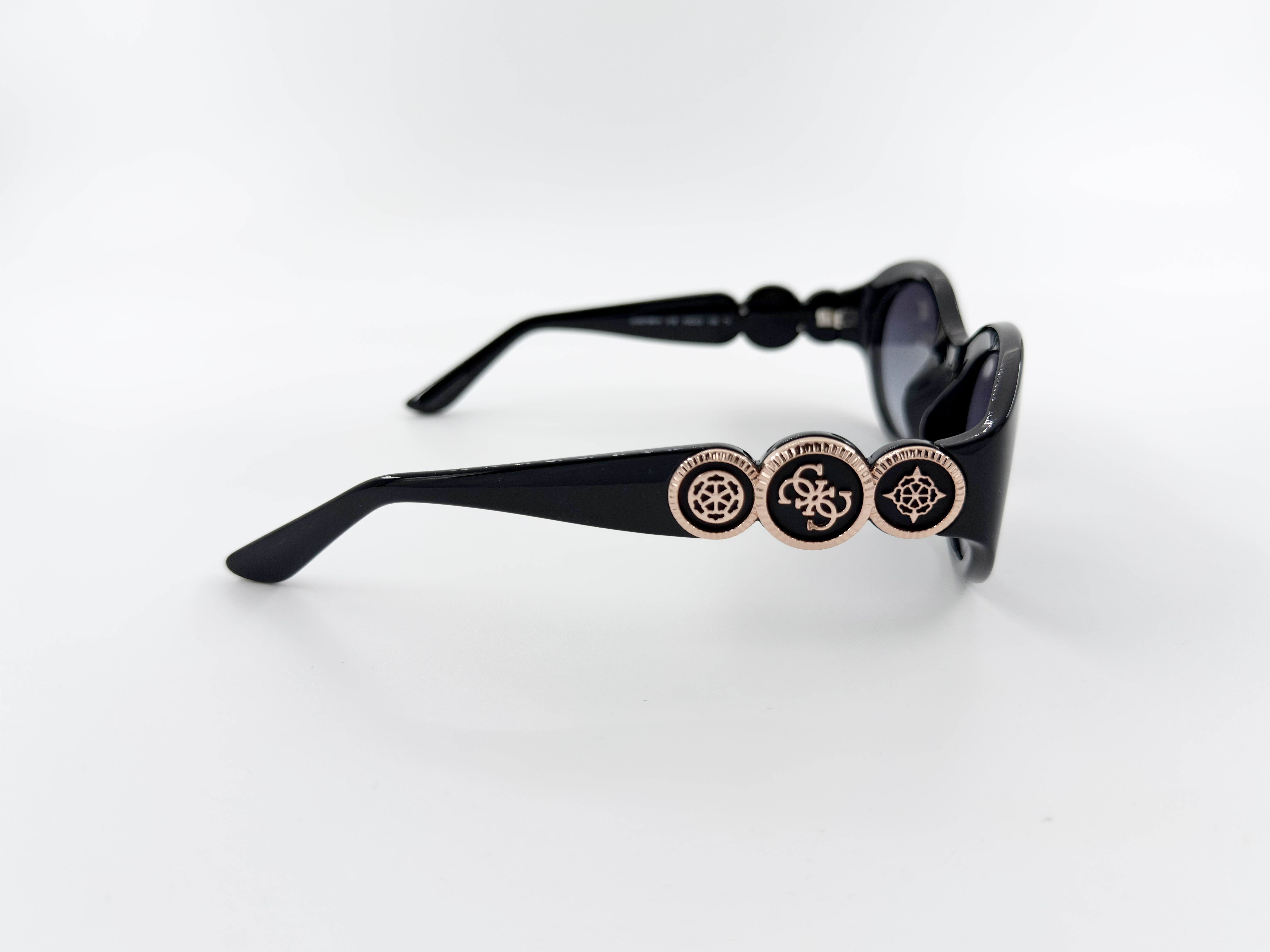 GUESS 00198 01B 53 Kadın Güneş Gözlüğü