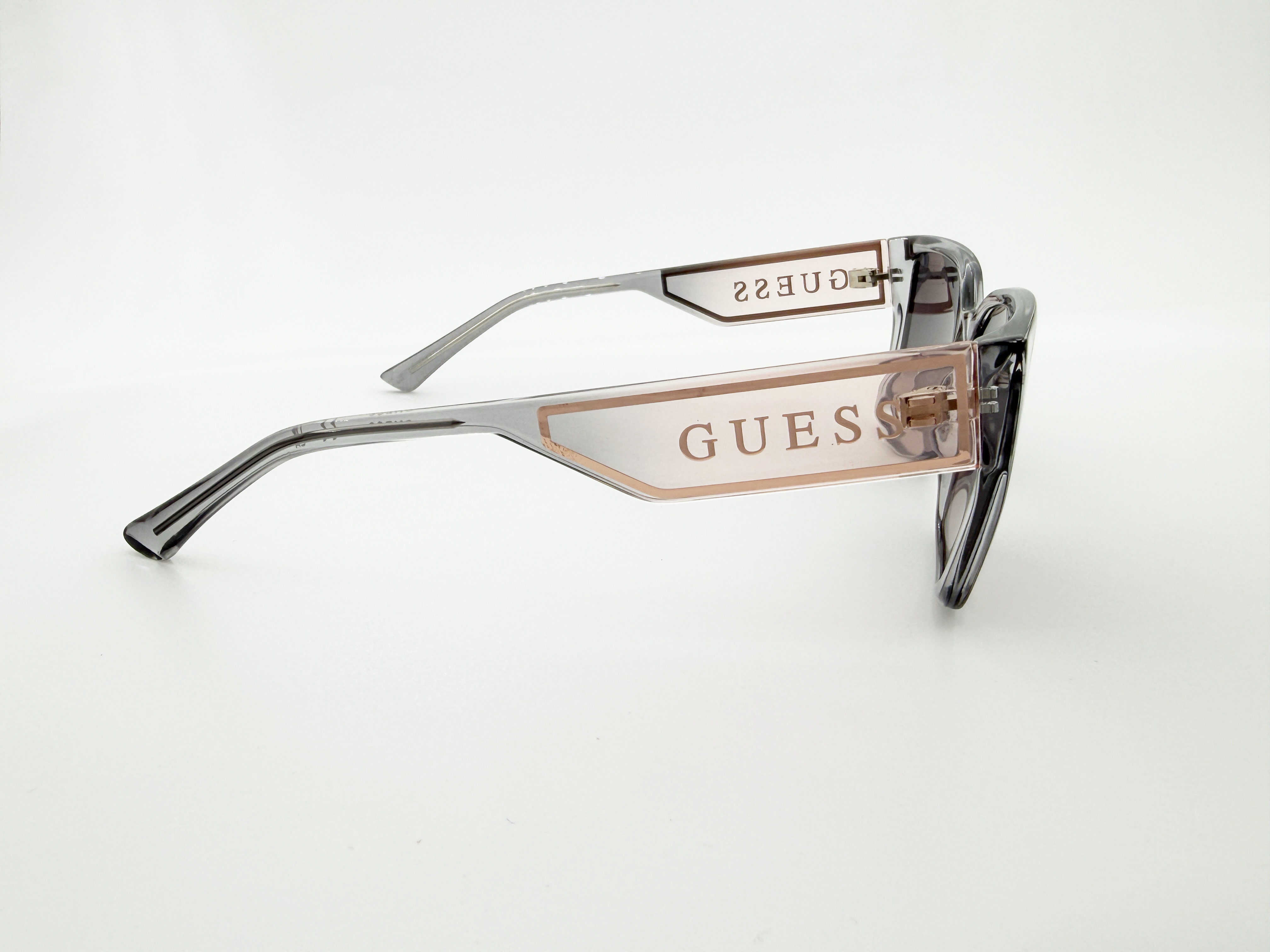GUESS 7818 20B 56 Kadın Güneş Gözlüğü