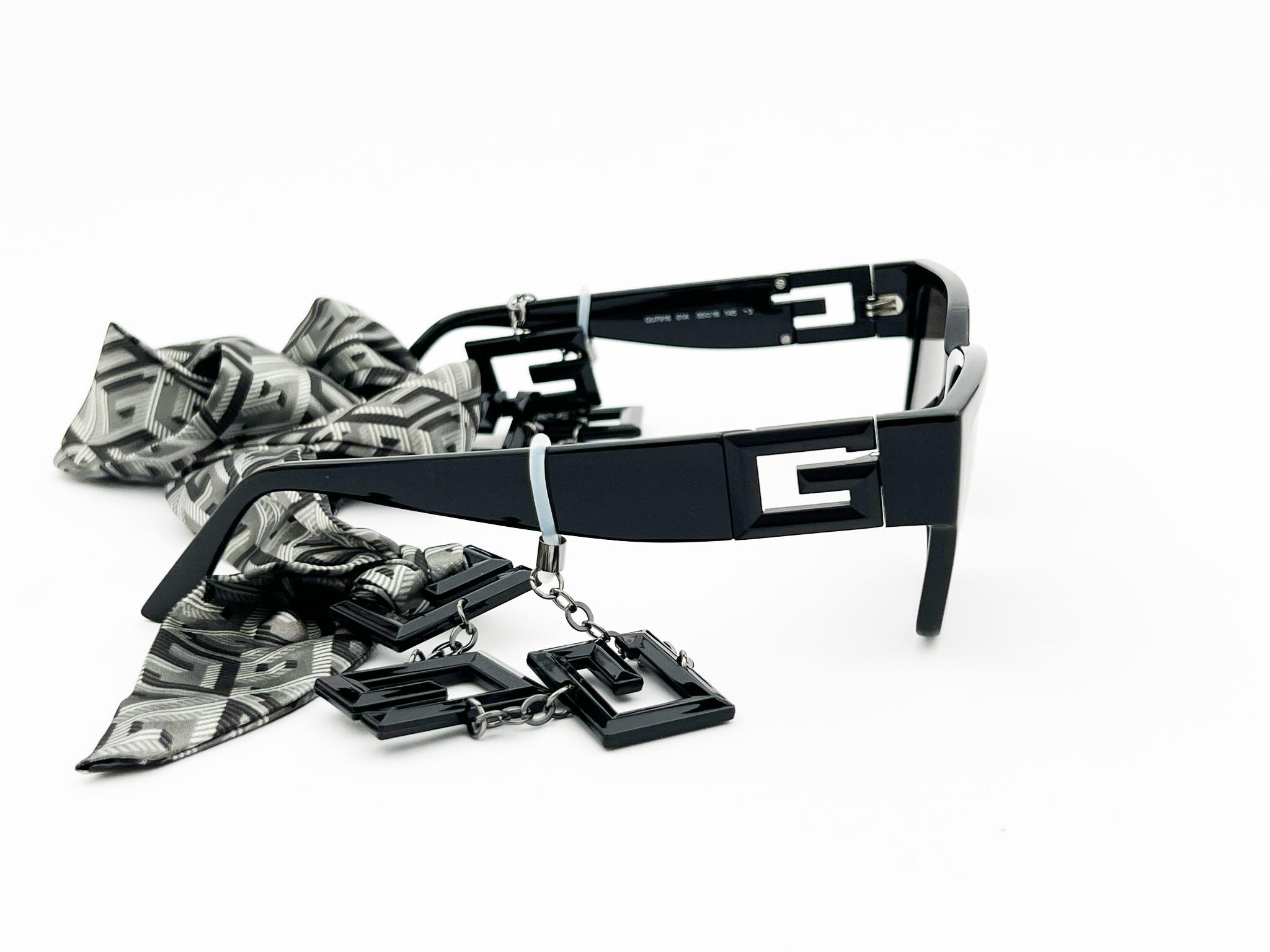 GUESS 7916 01A 55 Kadın Güneş Gözlüğü