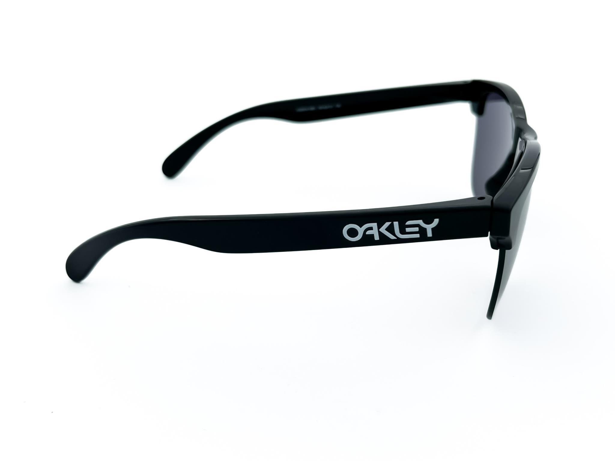 OAKLEY 0OO 9374 10 63 Unisex Güneş Gözlüğü