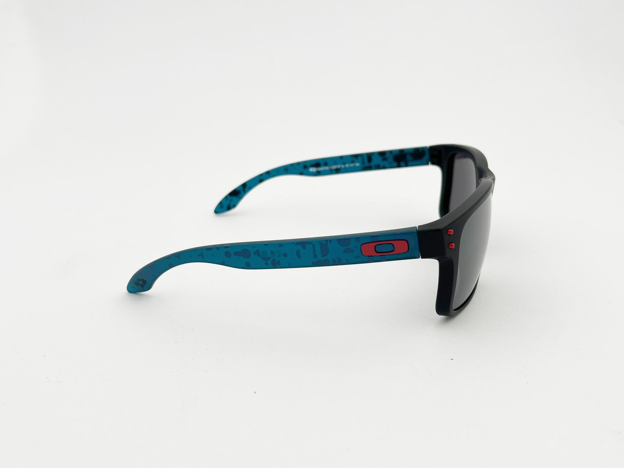 OAKLEY 0OO9102 9102Y2 55 Erkek Güneş Gözlüğü