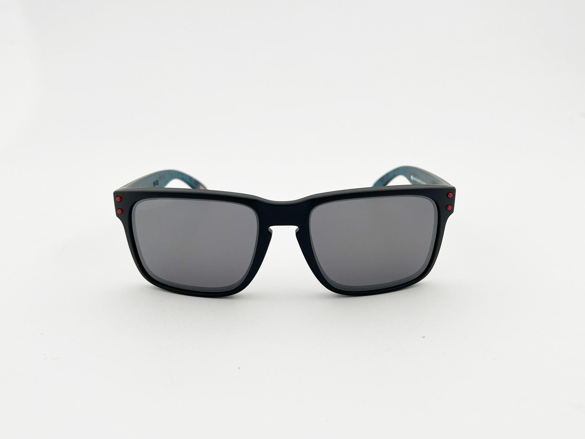 OAKLEY 0OO9102 9102Y2 55 Erkek Güneş Gözlüğü