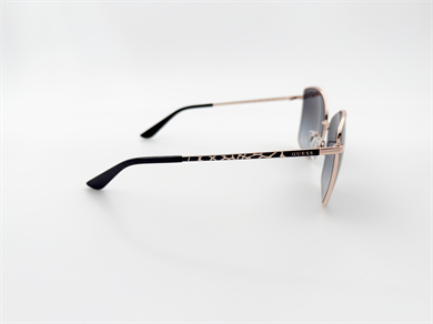 GUESS 00149 02B 59 Kadın Güneş Gözlüğü