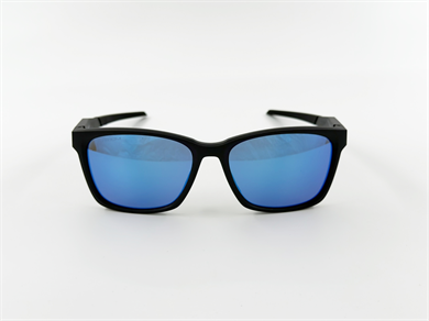 OAKLEY 9506D 01 57 Erkek Güneş Gözlüğü