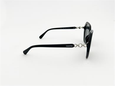 SWAROVSKI 6017 100187 56 Kadın Güneş Gözlüğü