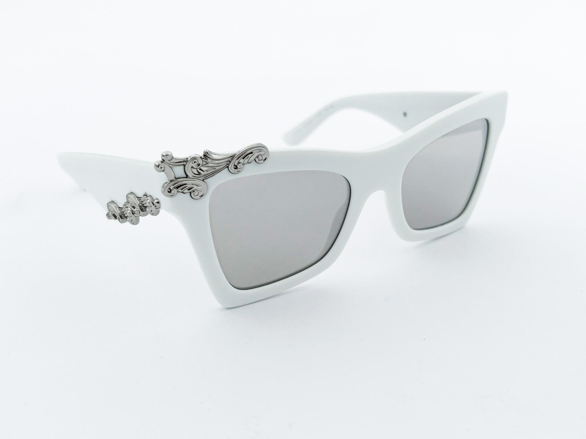 DOLCE & GABBANA 0DG 4434 33128V 51 Kadın Güneş Gözlüğü