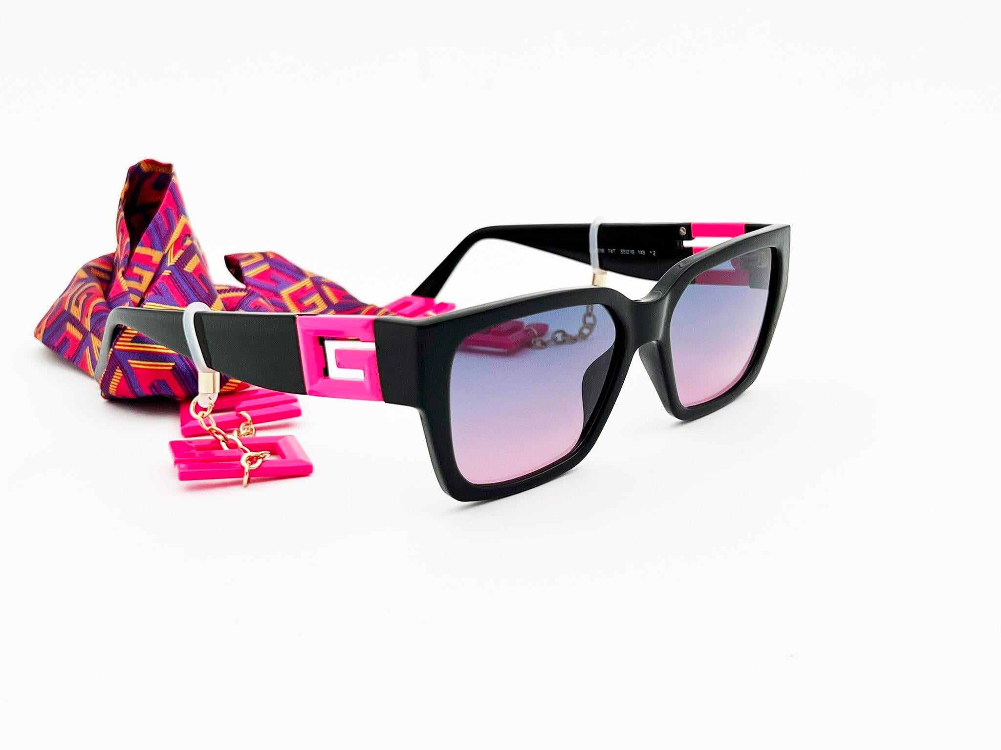 GUESS 7916 74T 55 Kadın Güneş Gözlüğü