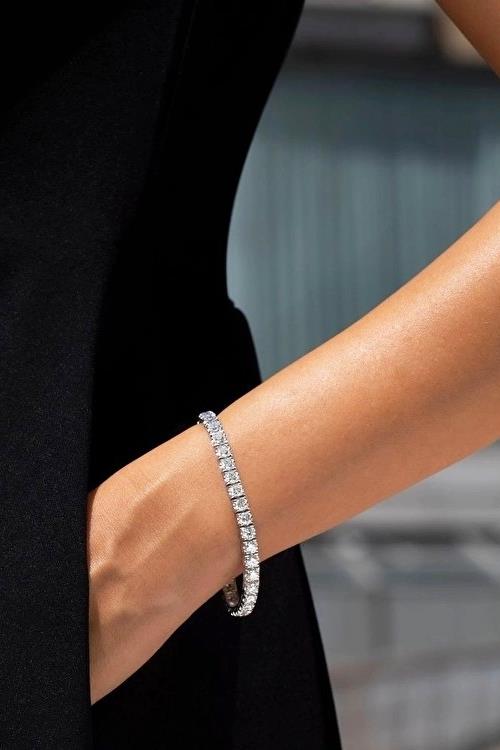 Kadın 316 L Çelik Vip Seri Antialerjik Baget Zirkon Taşlı Su Yolu Bileklik  Ölçüleri 17cm + 3 cm uzatma 5MM Taş Boyutu