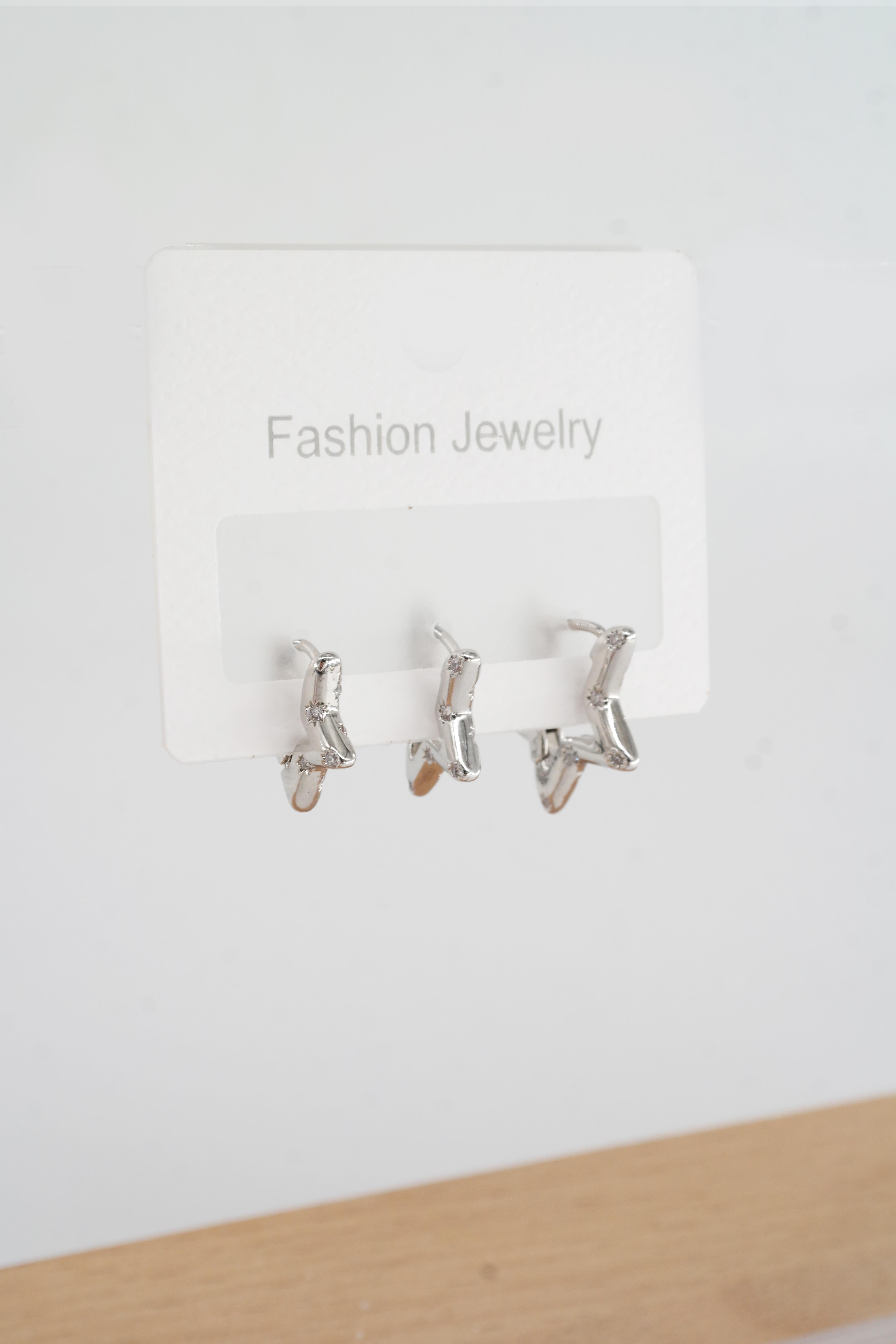 Kadın Vip Seri Zirkon Taşlı Yıldız Helix  Model 3 Boy Küpe 1.3cm 1.6 cm ve 2 cm  zrk00585