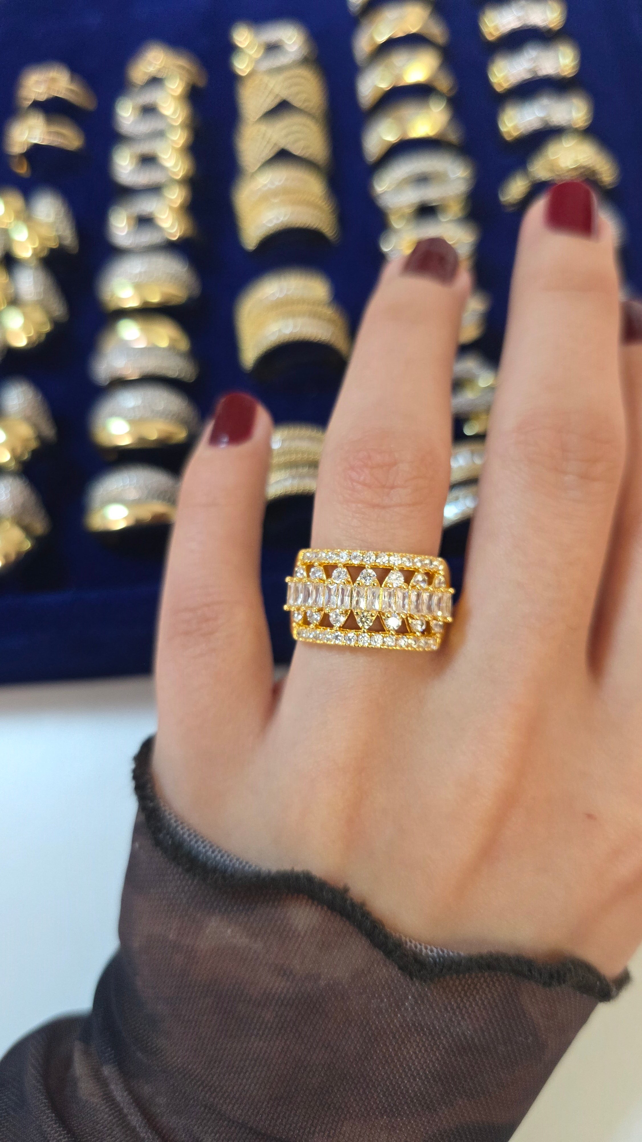 Premium Tasarım Zirkon Taşlı Işıltılı Kadın Yüzük Numarasız Ayarlanabilir