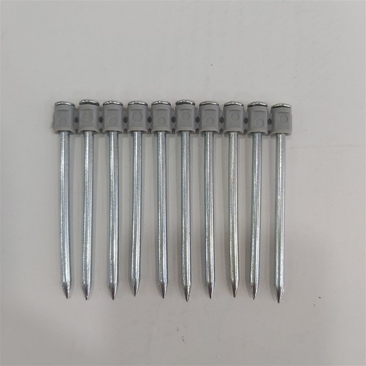 Barutlu Tabanca Çivisi Şeritli