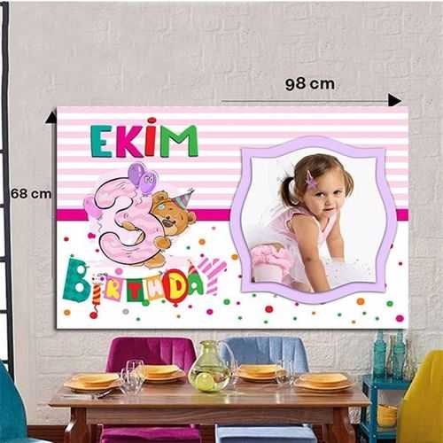 3 Yaş Kız Kişiye Özel Duvar Panosu