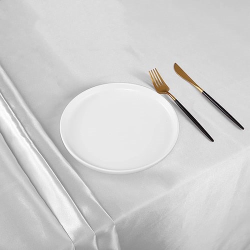 Gümüş Renkli Saten Masa Örtüsü