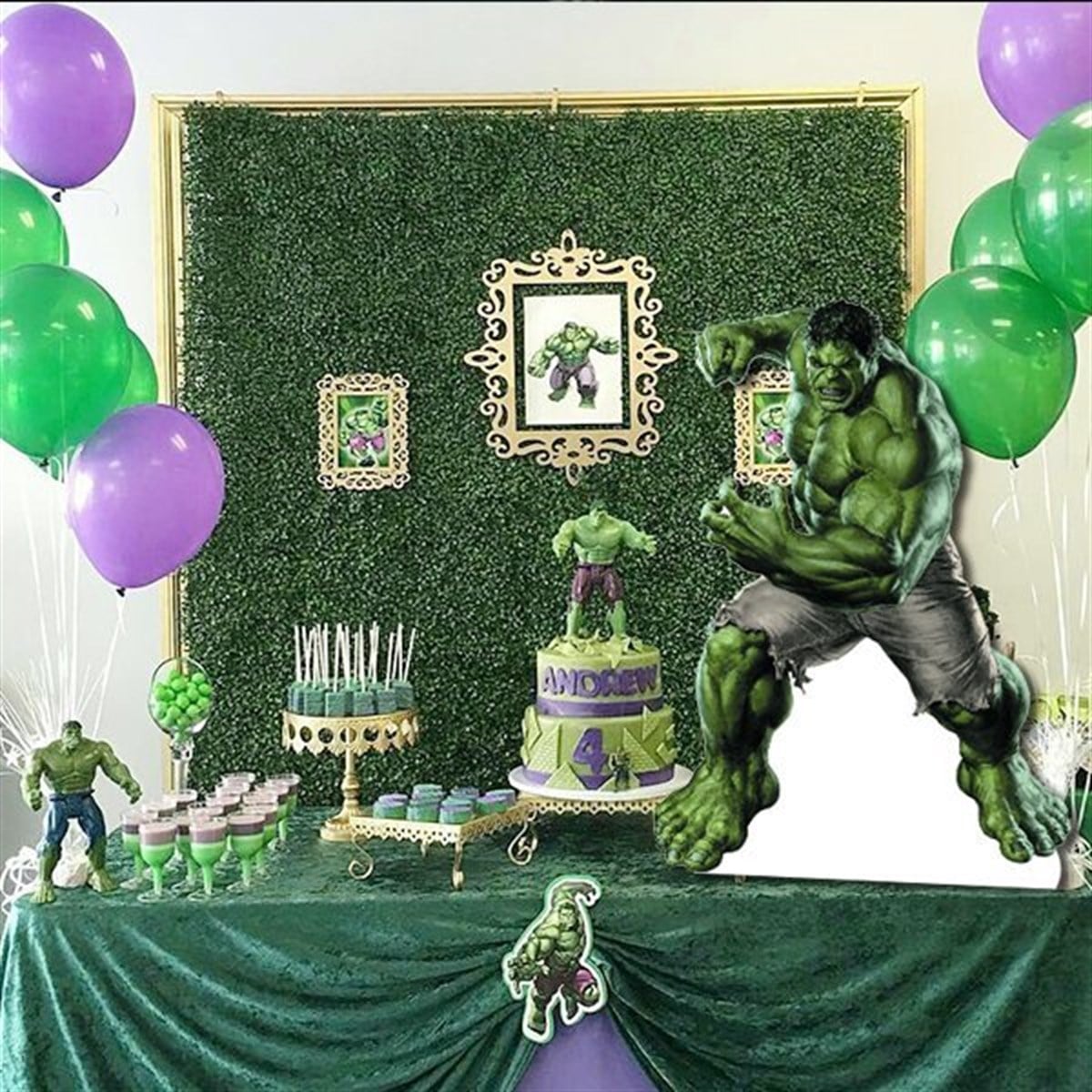 Hulk Masa Üstü Ayaklı Pano
