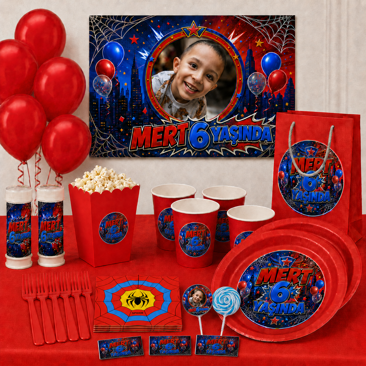 Spiderman KonseptiKişiye Özel Örümcek 24 Kişilik Parti Seti