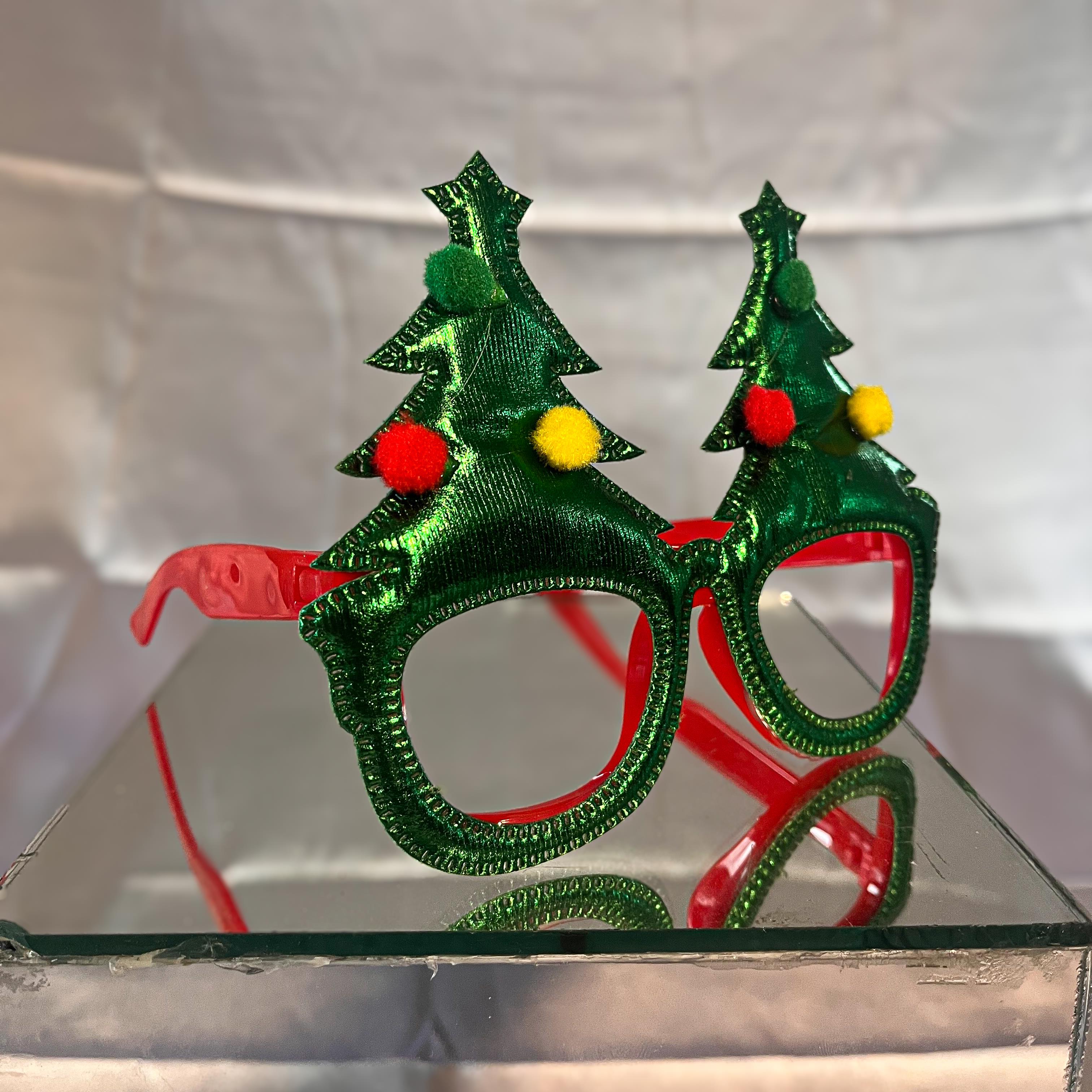 Parlak Yılbaşı Yeşil Gözlük Çam Ağacı