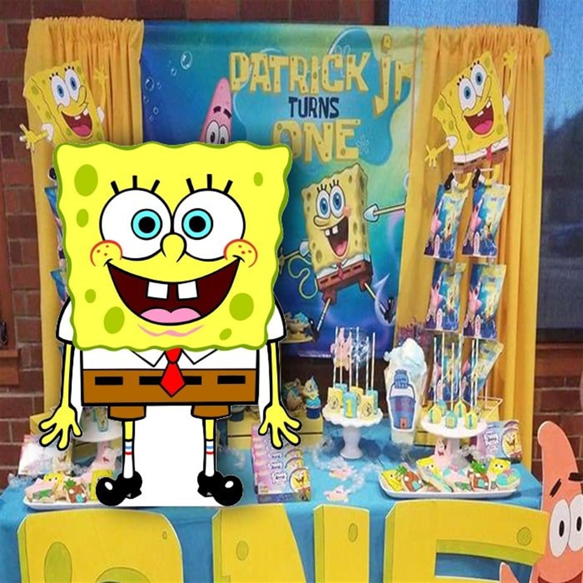 Sünger Bob Masa Üstü Ayaklı Pano