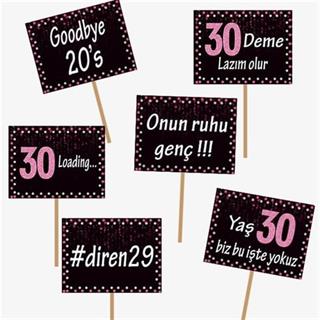 30 Yaş Fuşya Pano Çerçeve Konuşma Balonu Set