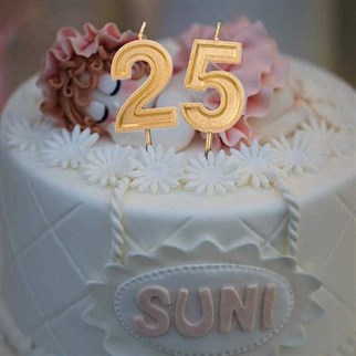 30 Yaş Gold Renkli Pasta Mumu
