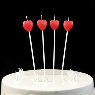 Kırmızı Renkli Kalp Mum 3 Adet