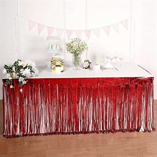 Kırmızı Saçaklı Masa Eteği