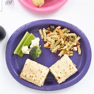 Mor Karton Tabak 23 cm 8 Adet