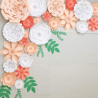 Şeker Pembesi 3 Boyutlu Dekoratif Kağıt Çiçek 30 Cm 2 Adet