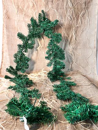 Seyrek Dallı Garland 