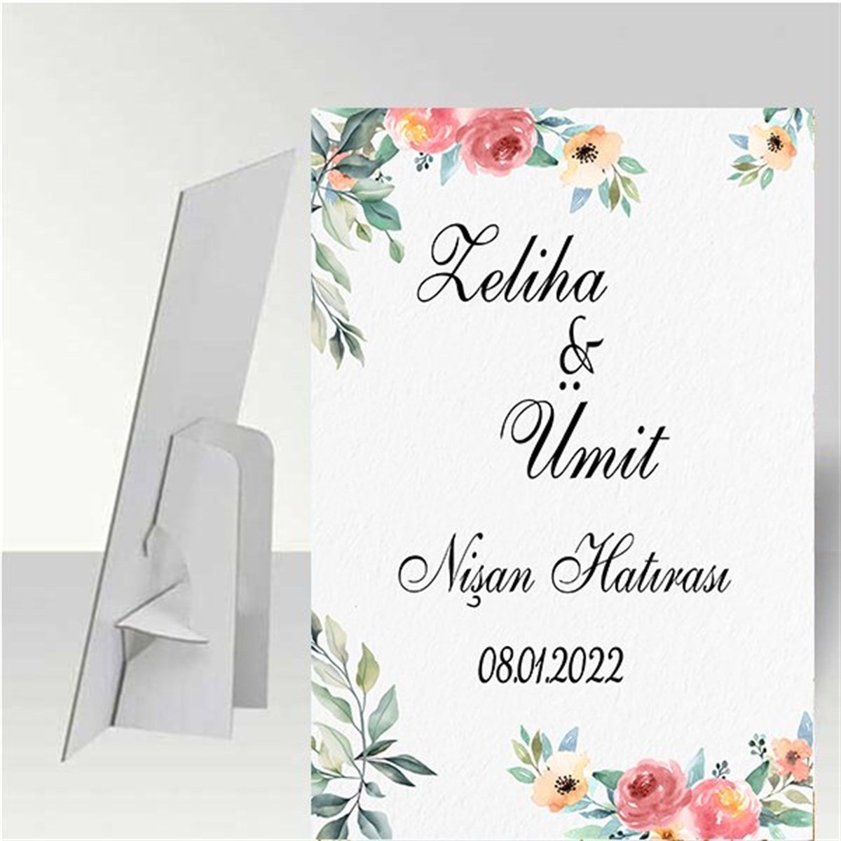 Kişiye Özel Nişan Ayaklı Karşılama Panosu