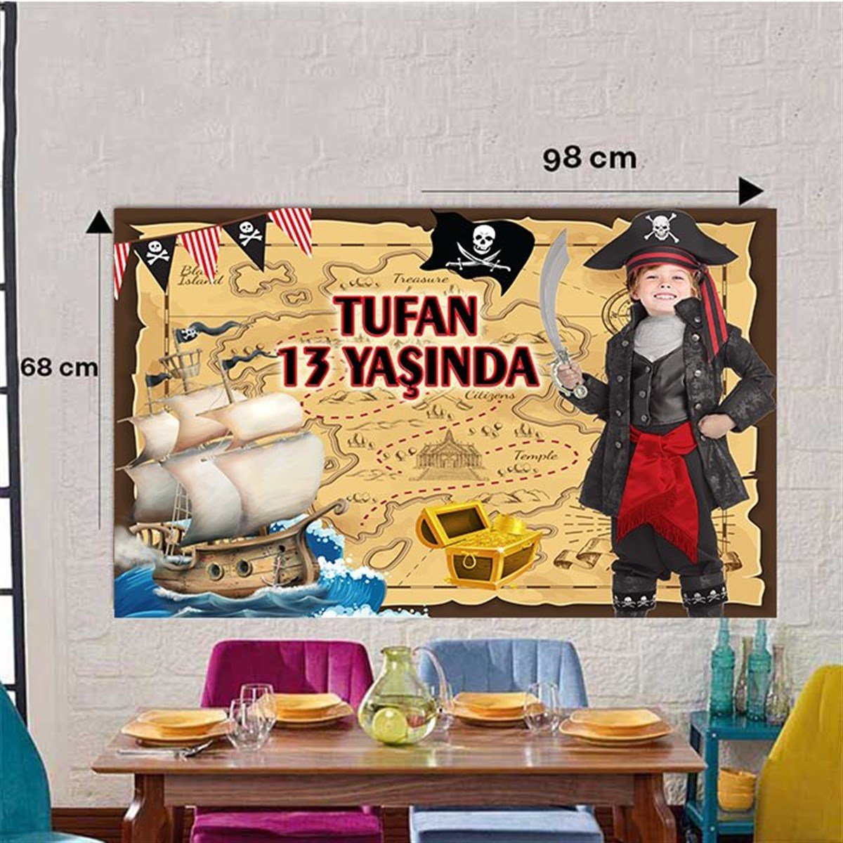 Korsan Kişiye Özel Duvar Panosu