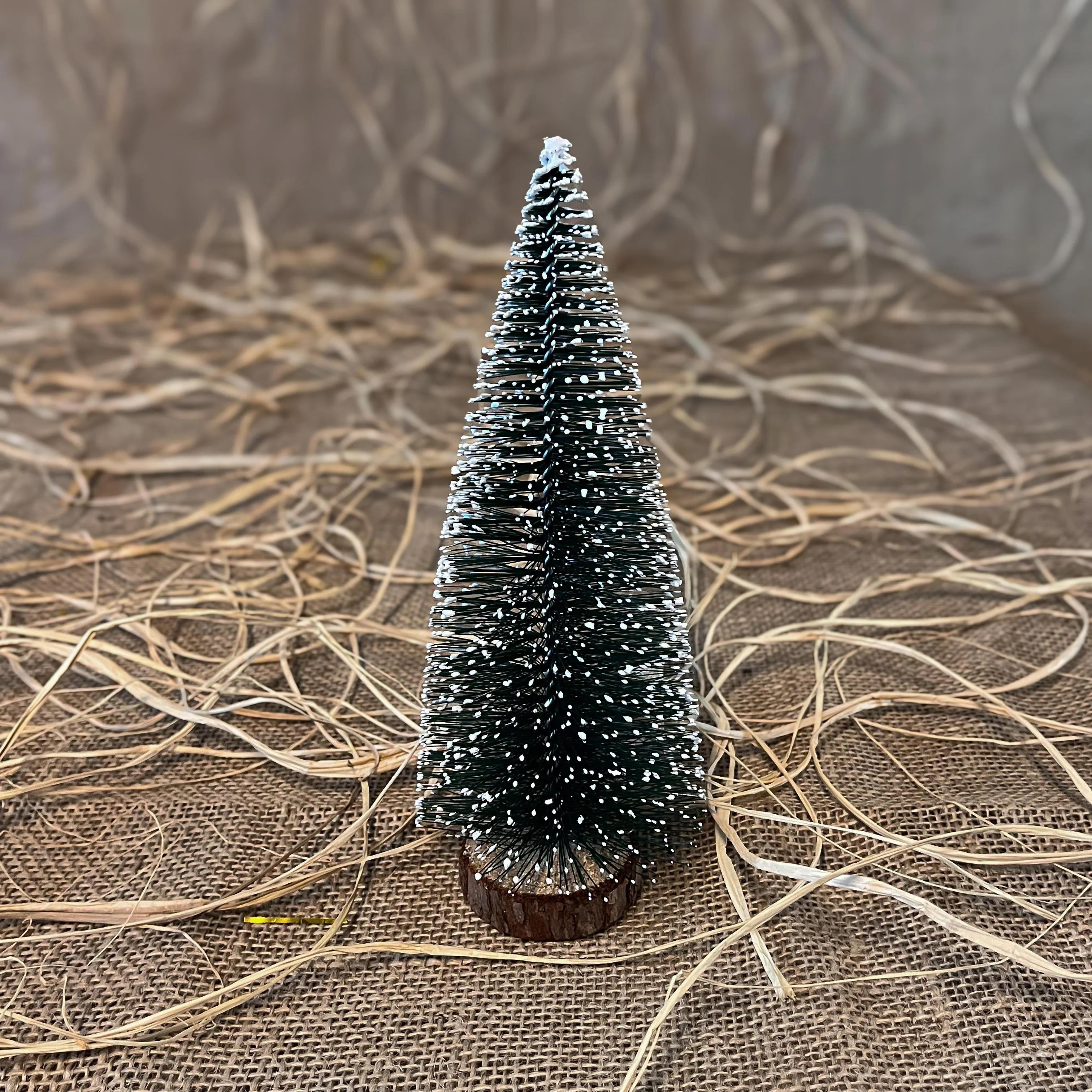 Çam AğacıMinik Karlı Çam Ağacı 18 cm