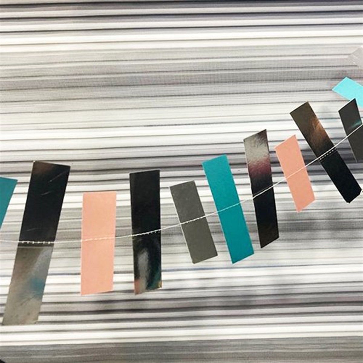 Pembe Mavi Gümüş Sarkıt Süs 2 Metre