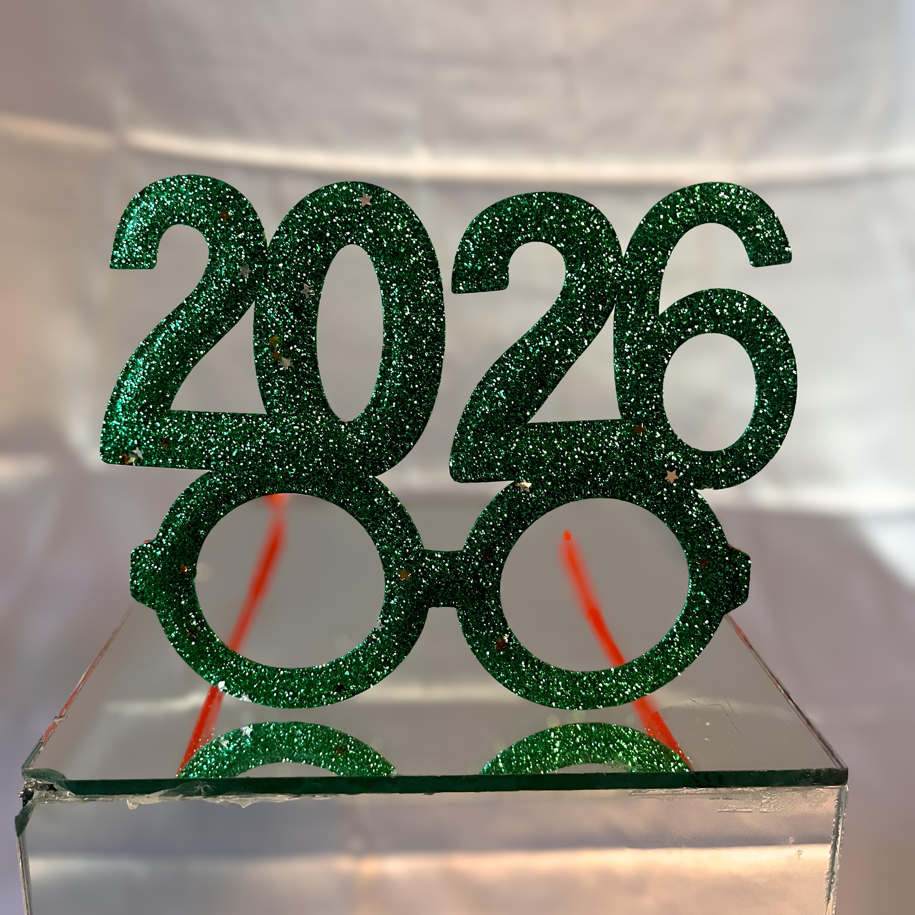 Taç ve GözlükSimli Yılbaşı Yeşil Gözlük 2026