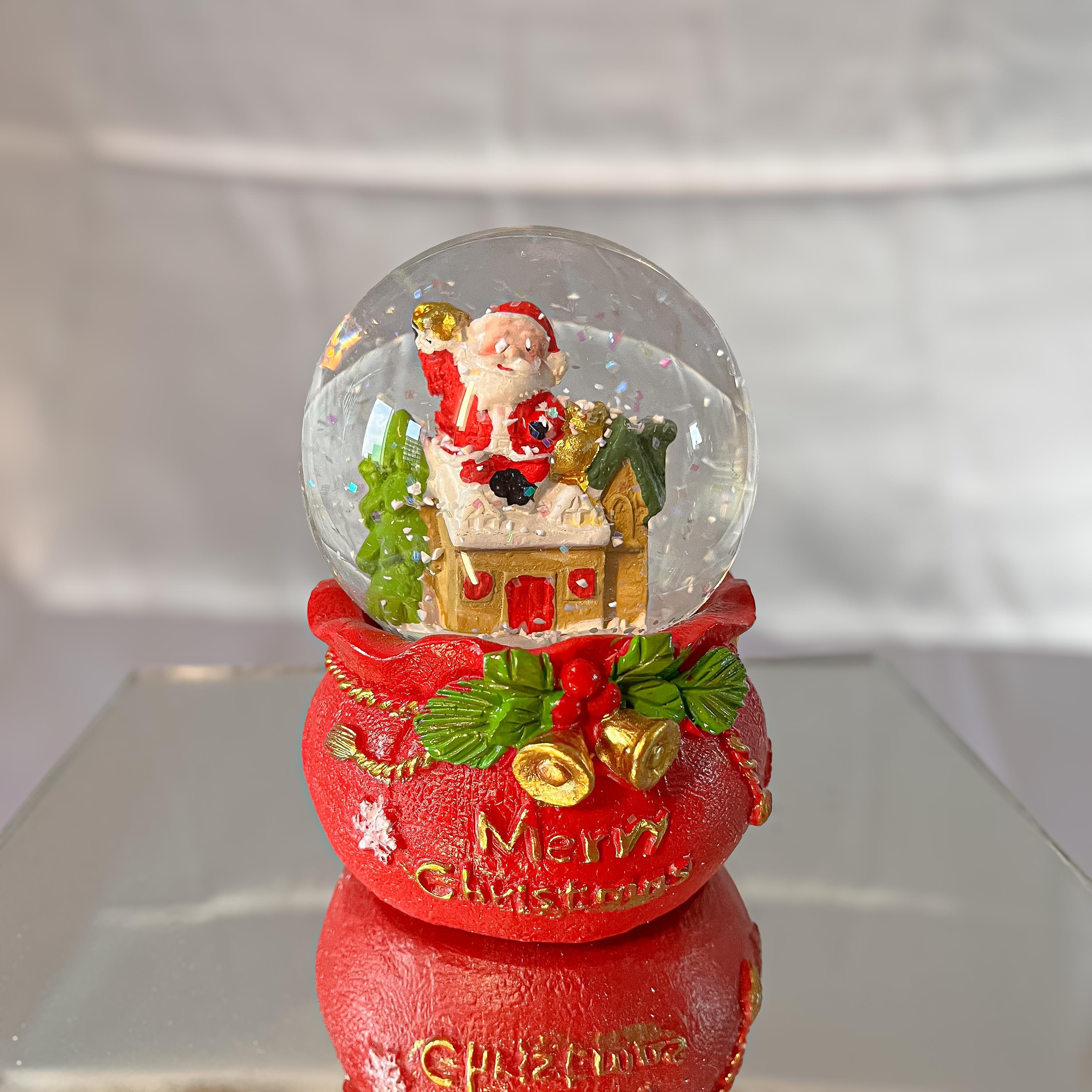 HediyelikYılbaşı Kar Küresi Noel Baba Ev