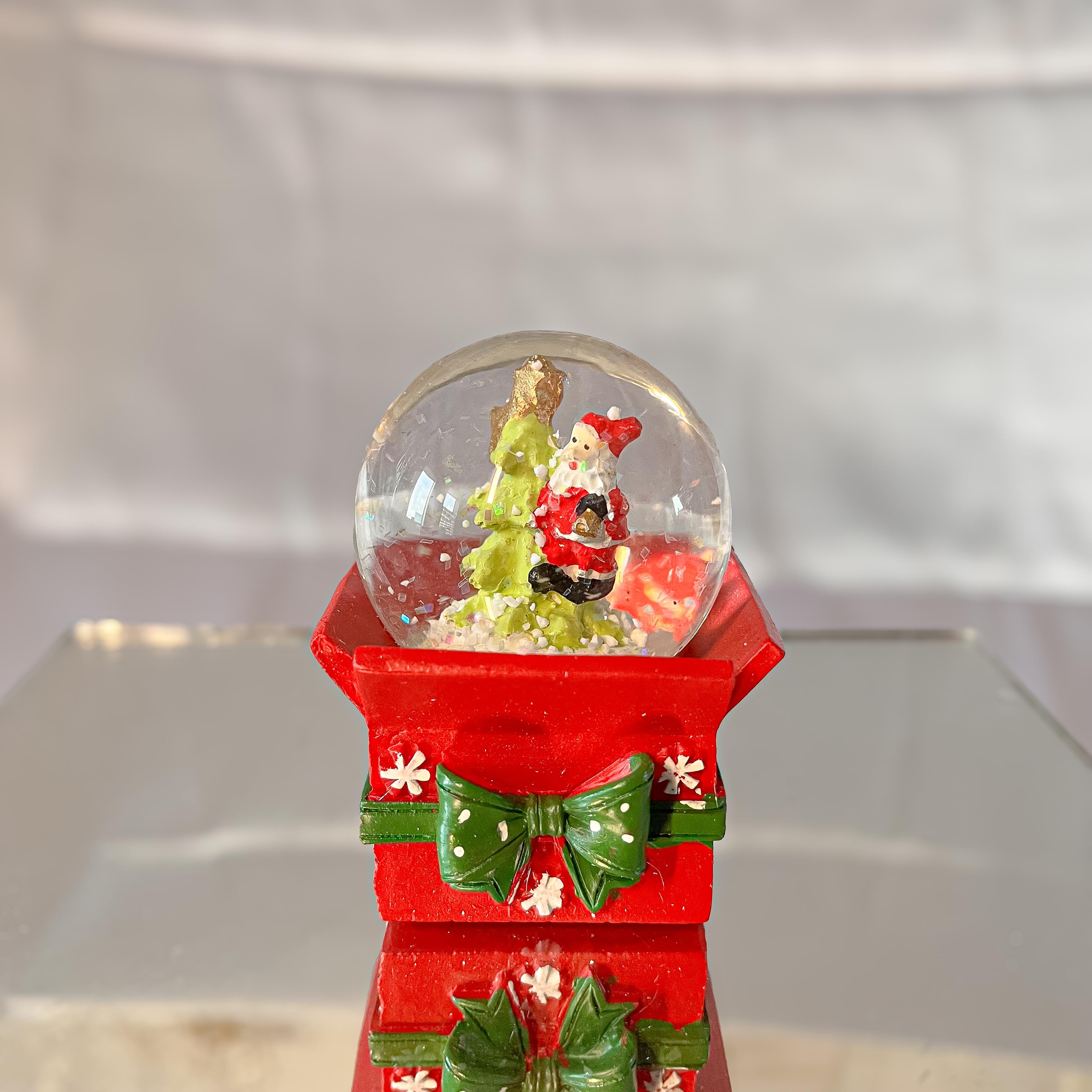 HediyelikYılbaşı Kutu Kar Küresi Noel Baba Çam Ağacı