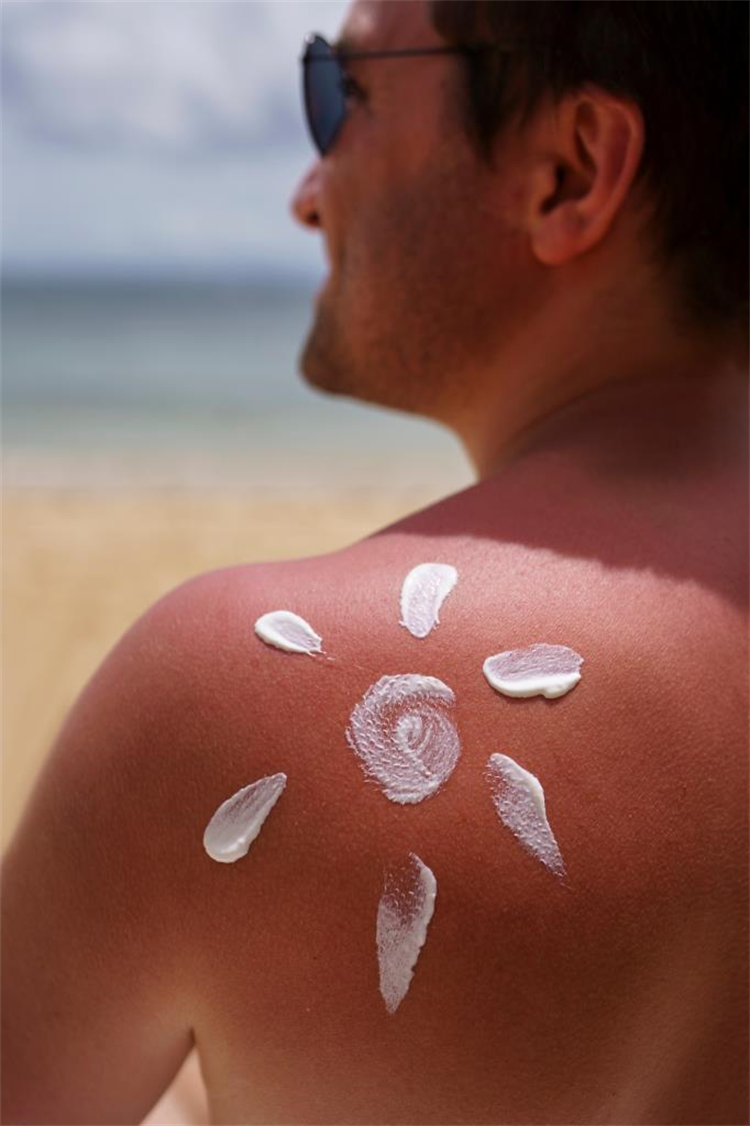 NOADERMA Equtone Leke Karşıtı Güneş Koruyucu Yeni Nesil Filtreli SPF50+ Krem 50 ml