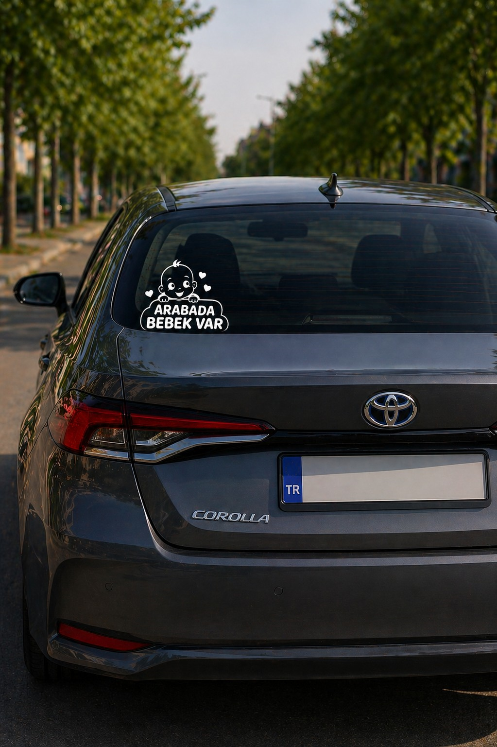 Araba Camı Bebek Var Stickerı 17x17 cm | Beyaz Oto Cam Stickerı | Baby On Board Oto Sticker