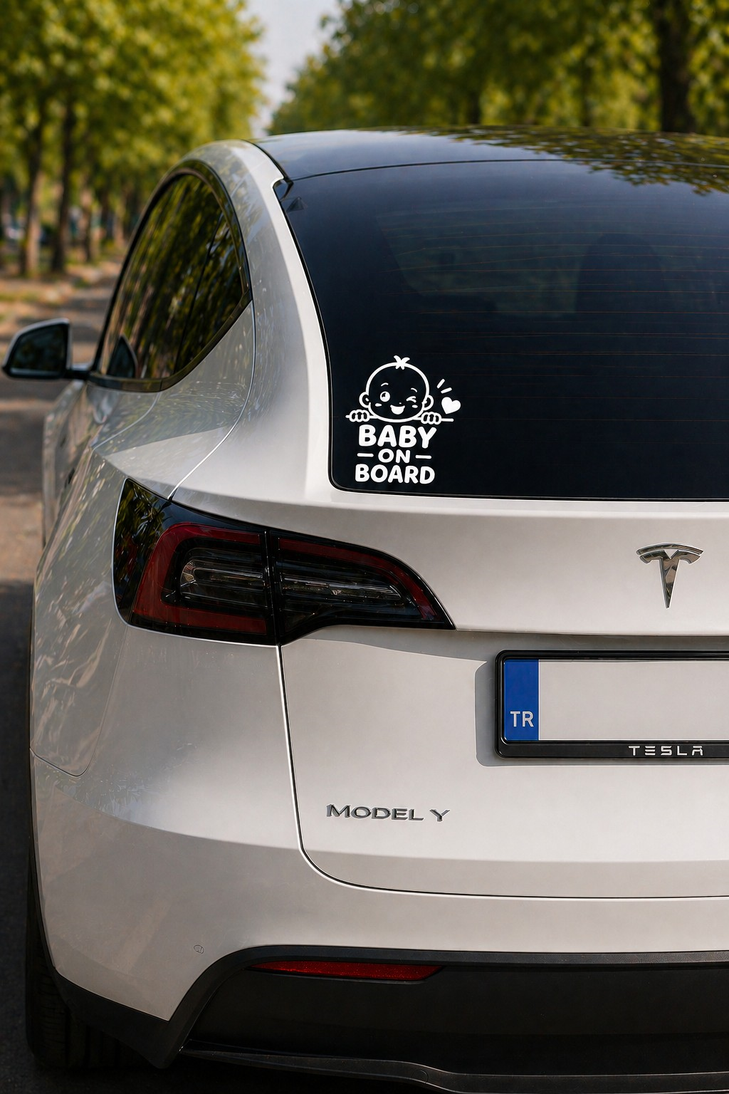 Baby On Board Beyaz Oto Cam Stickerı 15x17,5 cm | Arabada Bebek Var Araç Stickerı