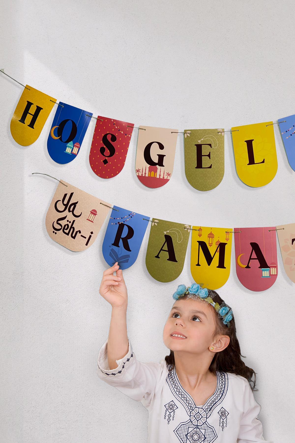 Hoşgeldin Ya Şehr-i Ramazan Renkli Flama Duvar Süsü Ramazan Süsü Hasır İp ile Gönderilmektedir