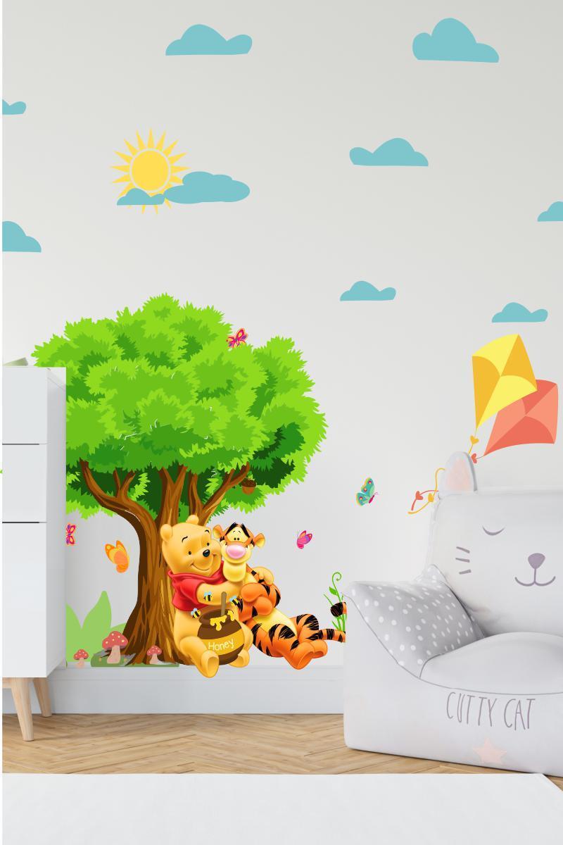 Winnie The Pooh ve Arkadaşı Ormanda Çocuk Odası Dekorasyon Sticker Seti