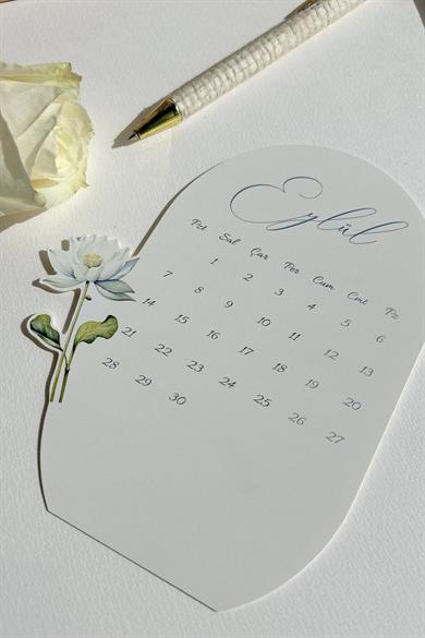 2026 Çiçekli Masa Takvimi | 12 Ay Özel Tasarım | Ahşap Standlı Dekoratif Takvim 2026 Floral Tasarım
