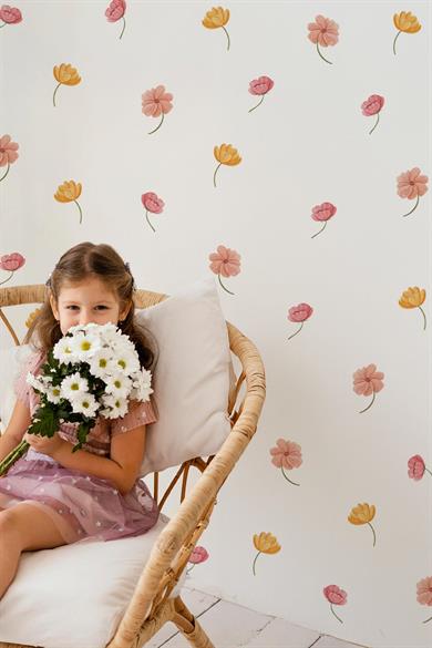 Açık ve Soft Renklerde Çiçeklerden oluşan Özel Çizim Sticker Seti 68 adet Özel Keismli Sticker Seti