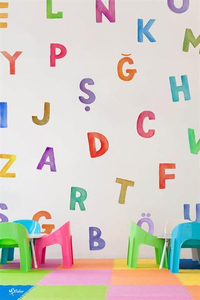 Suluboya Desenli Türkçe Alfabe Harfleri Okul Kreş Anaokulu Çocuk Odası Duvar Cam Sticker Seti