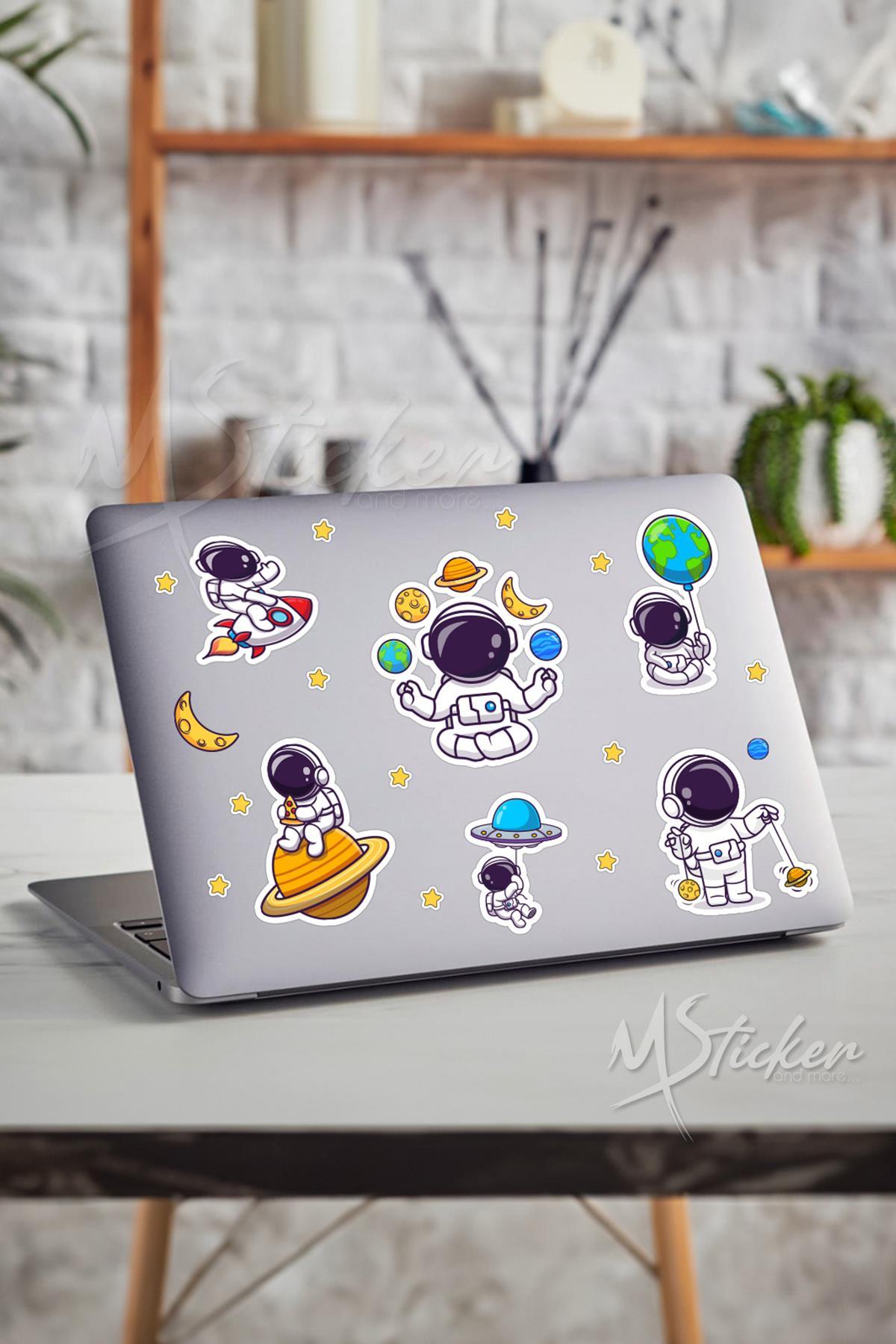 Uzay ve Astronot 2 Temalı Laptop Telefon Termos Kask Motor Ayakkabı Defter Ajanda Sticker Seti