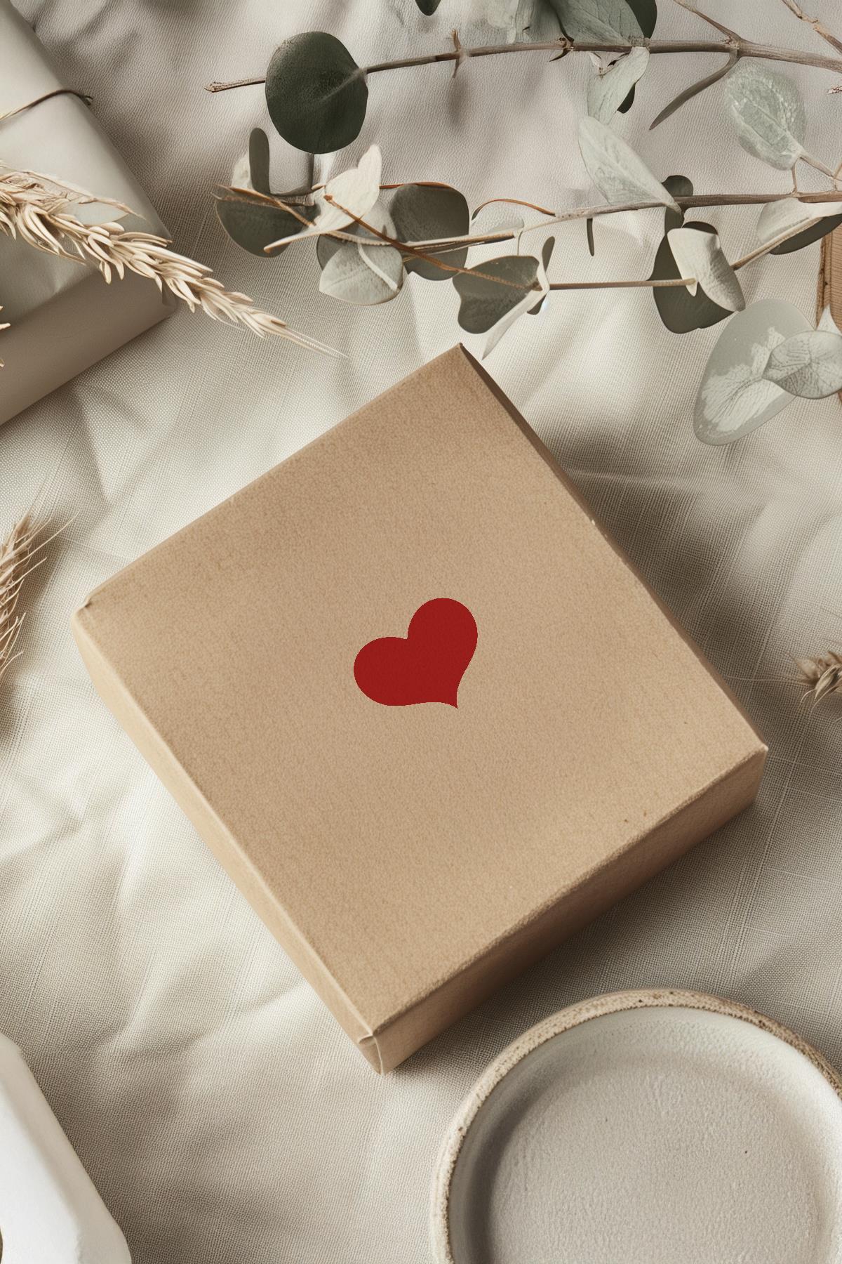 Yılbaşı Sevgililer Günü 3x4 cm 60 Adet Kalp Sticker Seti, Hediye Paketi Süsü - Paketleme -  Özel Kesimli
